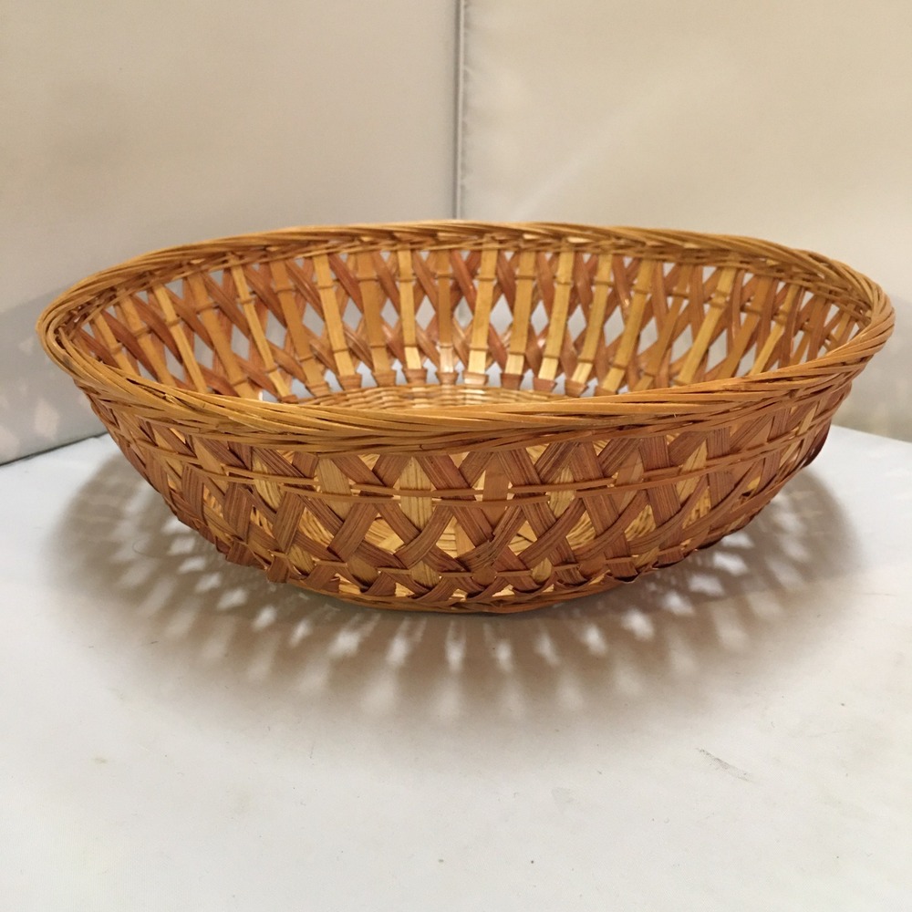 Woven Wicker Basket Bowl Home Decor 9.5in Brown Round Lattice Design Cottagecore